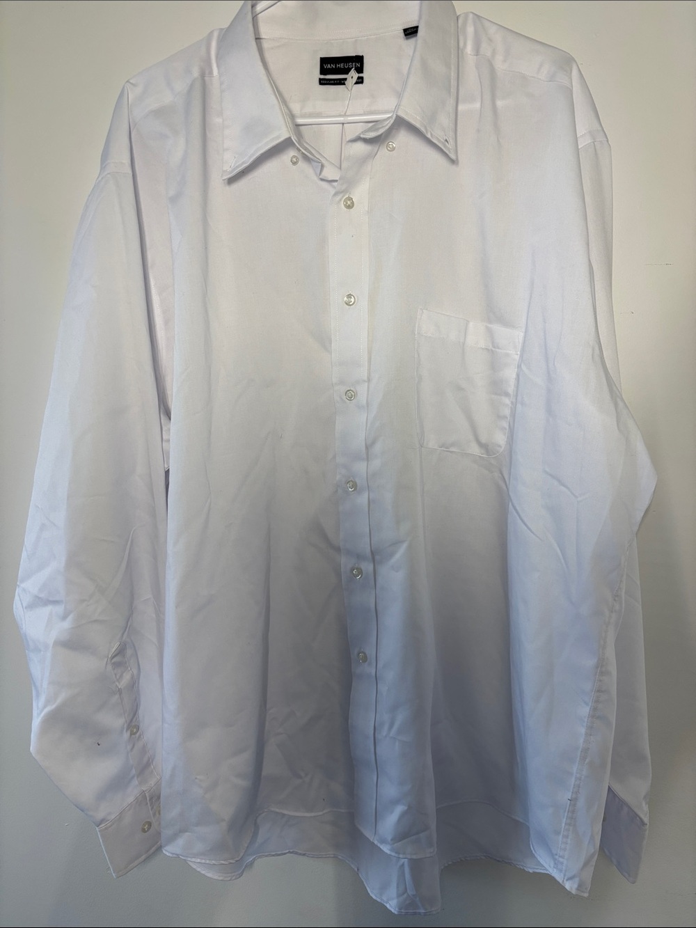 Van Heusen White Men's Dress Shirt - Classic Button-Down